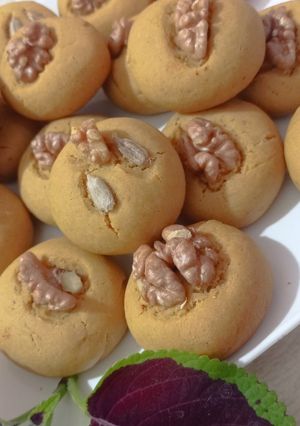عکسی از دستور کوکی شیره خرما😋🥯