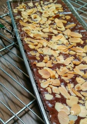 Foto resep Chewy Shiny Crust Brownies