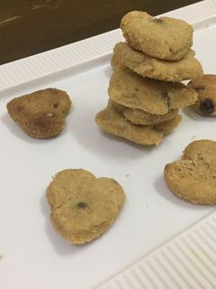 கோதுமை சாக்லேட் சிப்ஸ் குக்கீஸ் (kothumai chocolate chips cookies recipe in tamil) செய்முறை முக்கிய புகைப்படம்