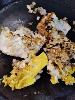 வெங்காயம் முட்டை ஆம்லெட் (Venkaayam muttai omelette recipe in tamil) செய்முறை முக்கிய புகைப்படம்