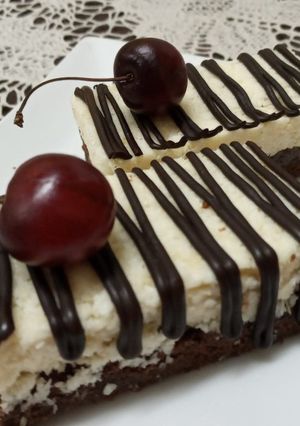 A picture of Coconut cake bar.