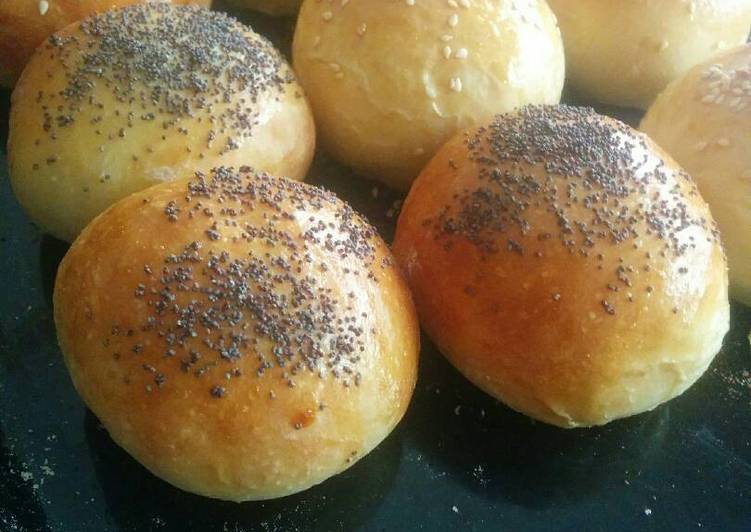 The BEST Hamburger Buns