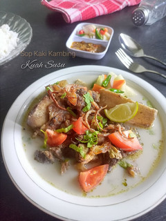 Foto resep Sop Kaki Kambing Kuah Susu