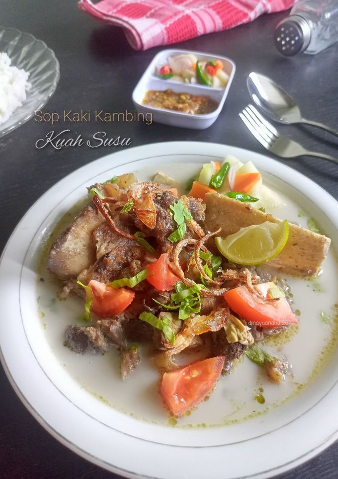 Foto resep Sop Kaki Kambing Kuah Susu