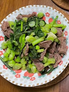 芥蘭炒牛肉 的食譜成品照片