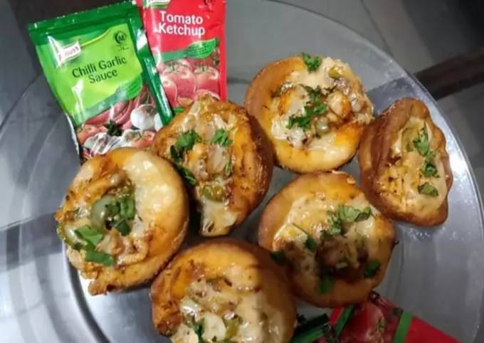 Pizza muffins😋 Recipe