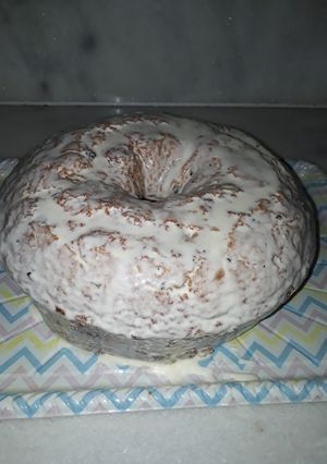 Una foto de Torta de naranja con trozos de Oreo,