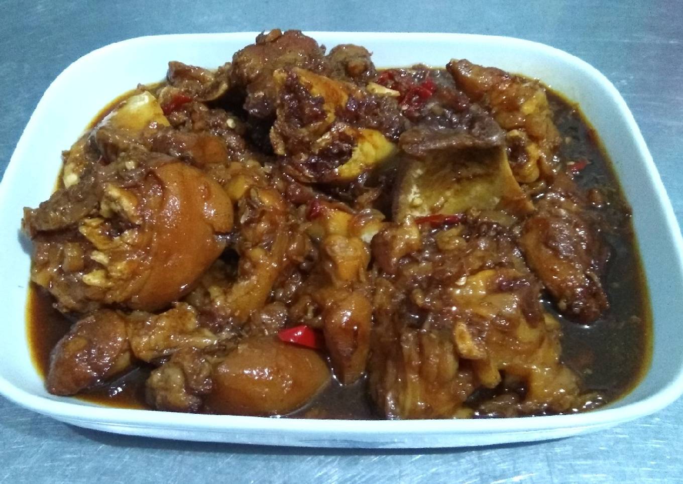 Kaki Babi kecap