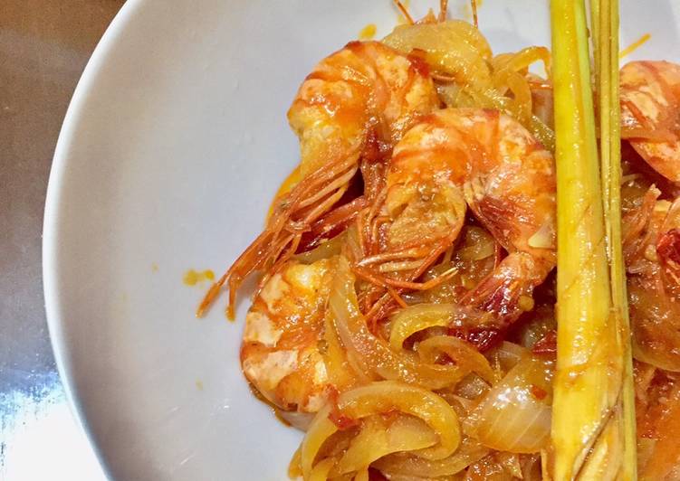 Langkah Mudah untuk Membuat Udang Balado Simpel yang Lezat Sekali