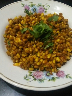ફણગાવેલા મગ (Fangavela Moong Recipe In Gujarati) રેસીપી મુખ્ય ફોટો