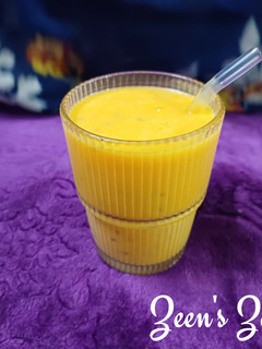 A picture of Alphonso Shake with Sago and Chia.