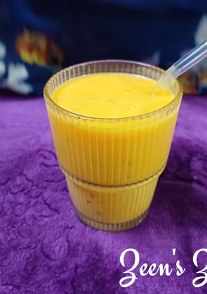 A picture of Alphonso Shake with Sago and Chia.