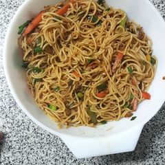 A picture of Veg noodles.