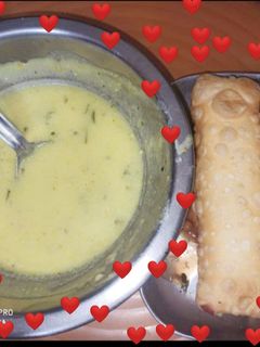 पटोड़ी और कड़ी रेसिपी मुख्य फोटो