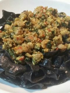 Una foto de Parpadelle con pollo al curry