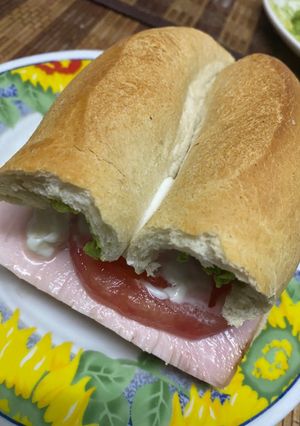 Una foto de Sándwich de Jamón Italiano