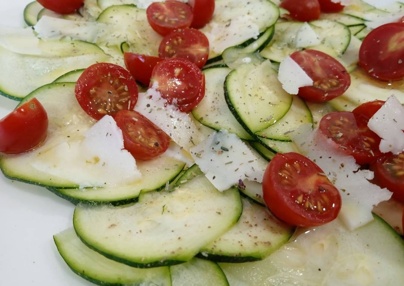 Ensalada de carpaccio de calabacín