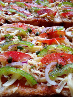 A picture of Bread Pizza.