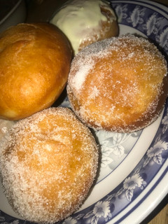 A picture of Fluffy doughnut.
