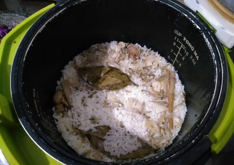 Nasi liwet rice cooker