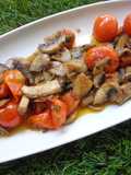 Cogumelos salteados com tomate cherry e coentros frescos