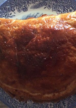 Foto principal de Empanadilla gigante de crema de espinacas y queso 🧀🍃