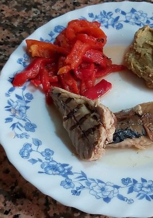 Una foto de Filetes de caballa and company