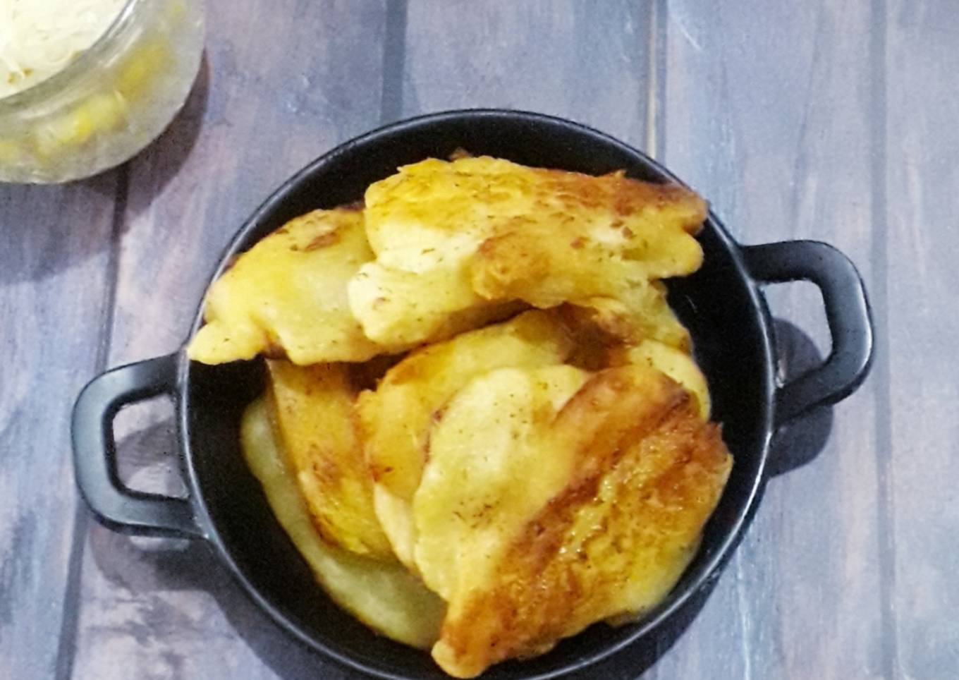 Rondo royal atau tape goreng