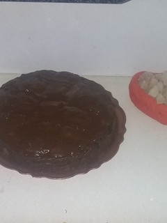 Una foto de Torta con crema pastelera de chocolate (bañada con chocolate)
