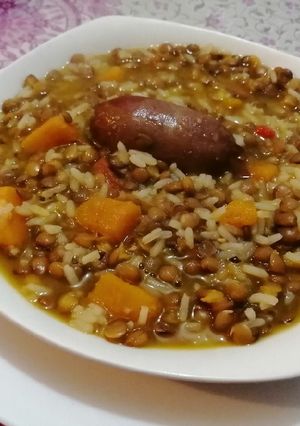 Una foto de Lentejas Con Chorizo