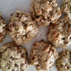 A picture of Chocolate chip cookies .