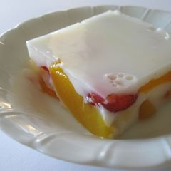 A picture of Milk Fruit Kanten.