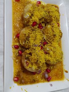 सेव पूरी (Sev puri recipe in Hindi) रेसिपी मुख्य फोटो
