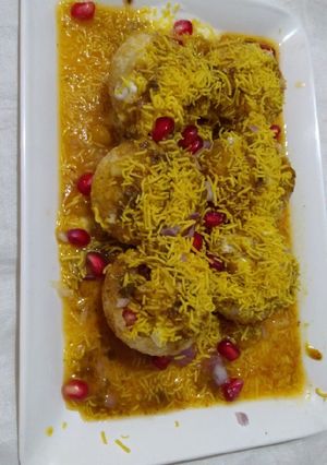 सेव पूरी (Sev puri recipe in Hindi) रेसिपी मुख्य फोटो