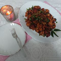 A picture of Chicken 65 /chaines recipe.