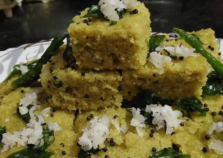 Hara Dhokla