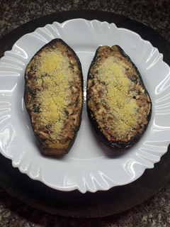Una foto de Berenjena con relleno de atún