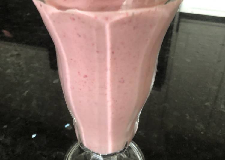 Strawberry smoothie