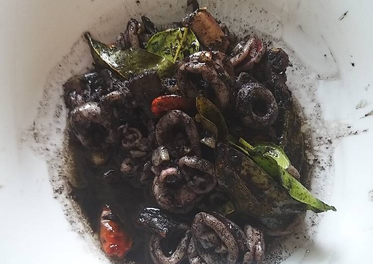 Cumi Masak Hitam