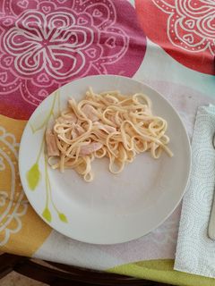Una foto de Tallarines con Pollo