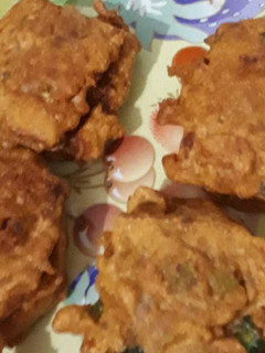 मिनी ब्रेड पकोडा (Mini Bread Pakora recipe in hindi) रेसिपी मुख्य फोटो