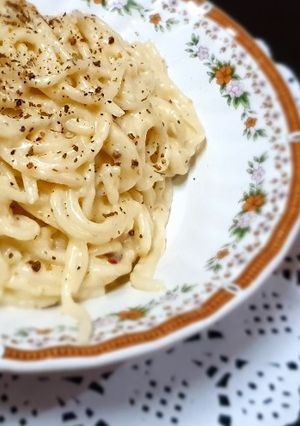 A picture of Spaghetti aglio e olio.