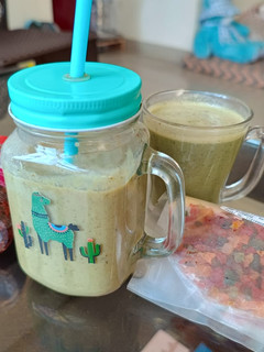 A picture of Pineapple dates paan shake.