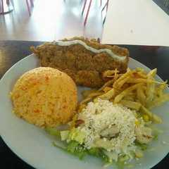 Una foto de Milanesa de pollo