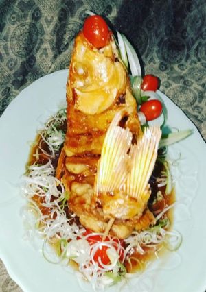 Hình của món Cá chép sốt me.
