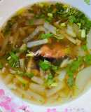 Canh bầu cá trê