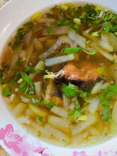 Hình của món Canh bầu cá trê.