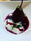 Peras al Vino Con Gelato de Vainilla