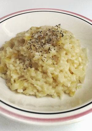 Una foto de Risotto de cebolla y puerro