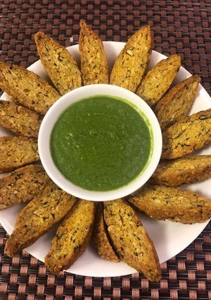 A picture of Hot and Crunchy Kalmi Vada.
